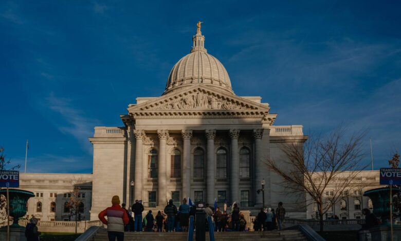 Vital election races in wisconsin are awfully close