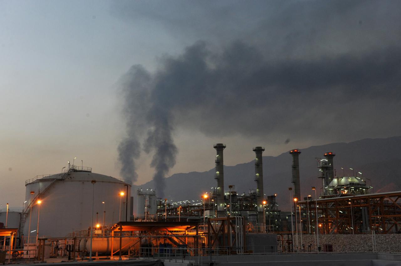 Inside the secret oil trade that funds irans wars