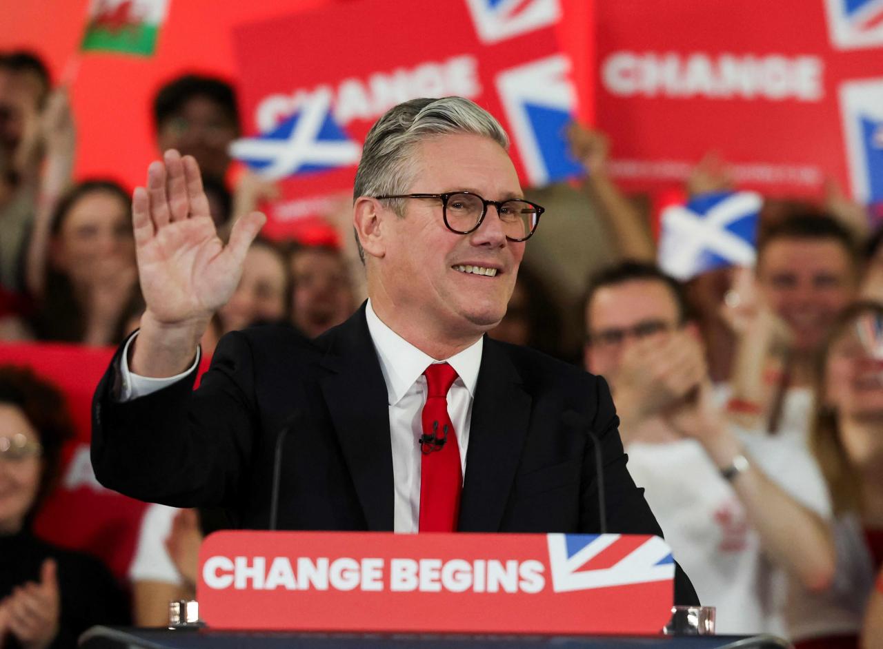 Starming victory britains labour party sweeps to power