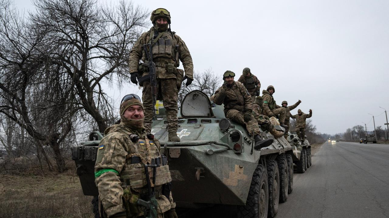 Even as it humiliates russia ukraines line is crumbling in the donbas