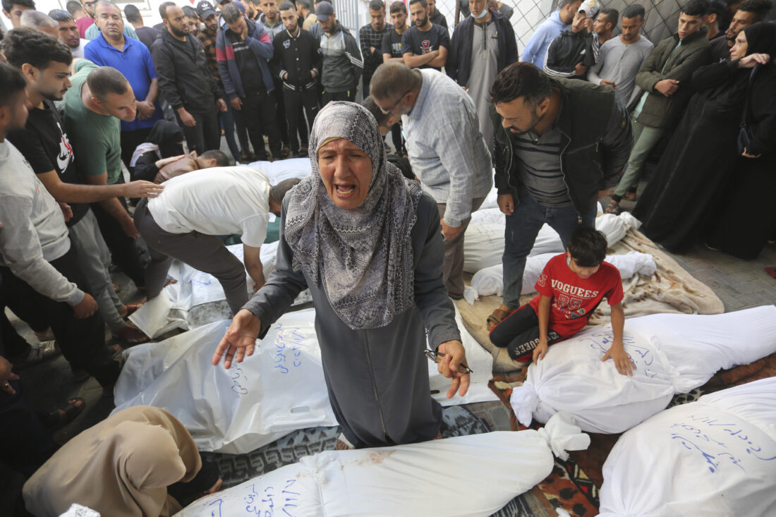 How many people have died in gaza