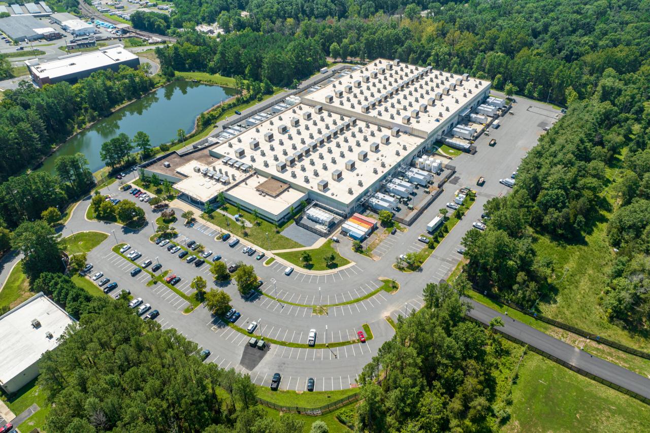 How the data centre boom became a political battleground