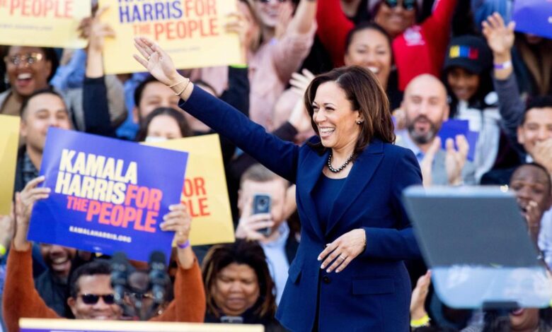 Kamala rally oakland crowd buzzfeed politico moral clarity bloglovin