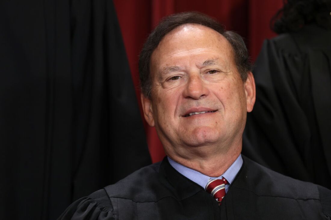 Trump convicted alito refuses to step aside