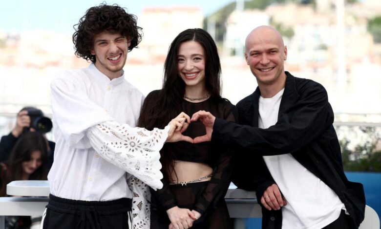 Anora a tale of strippers and oligarchs wins at cannes