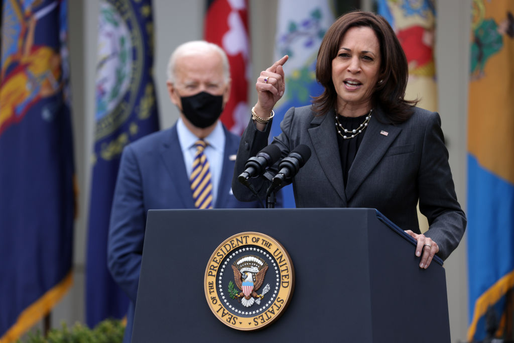 Harris biden begins concession