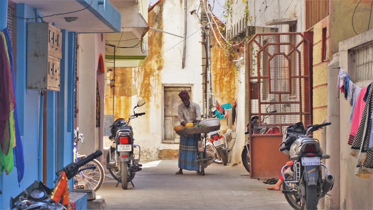 Welcome to india where the streets have four names