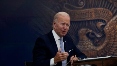 Momentum against joe biden is mounting again