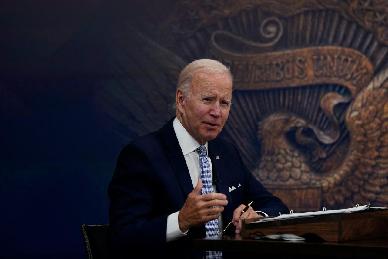 Momentum against joe biden is mounting again