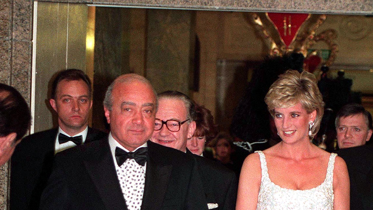 Why did mohamed al fayed escape scrutiny