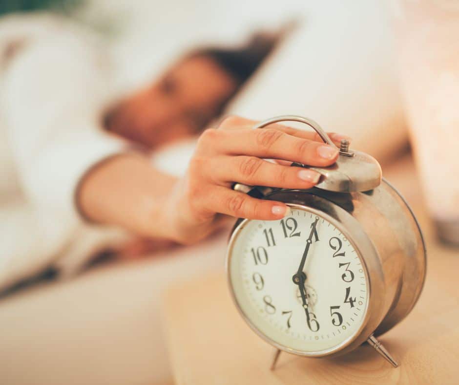 Is it better to be an early bird or a night owl