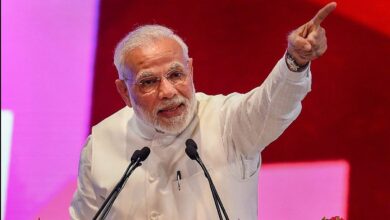 Modi okay gesture rajnikant