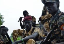 A sudanese gathering outside the country proposes a third way
