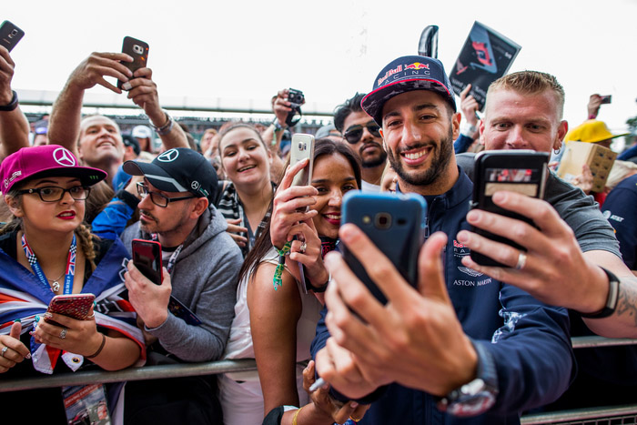 How the nfl keeps fans transfixed even when there are no games