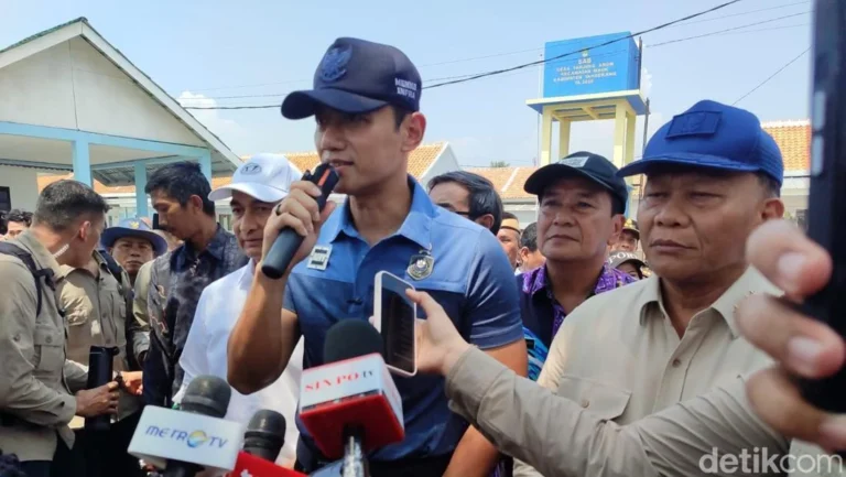 AHY Cek Kampung Nelayan Tanjung Kait, Begini Hasilnya
