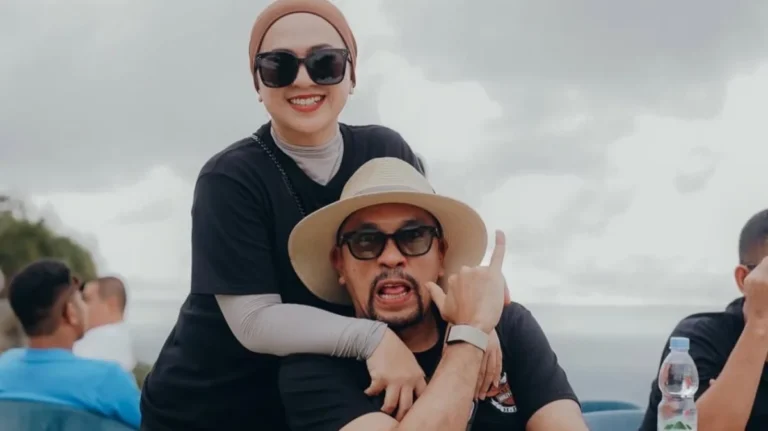 Allegations of Marital Infidelity Involving Prominent Politician Ahmad Sahroni’s Wife Surface on Social Media, Igniting Public Debate