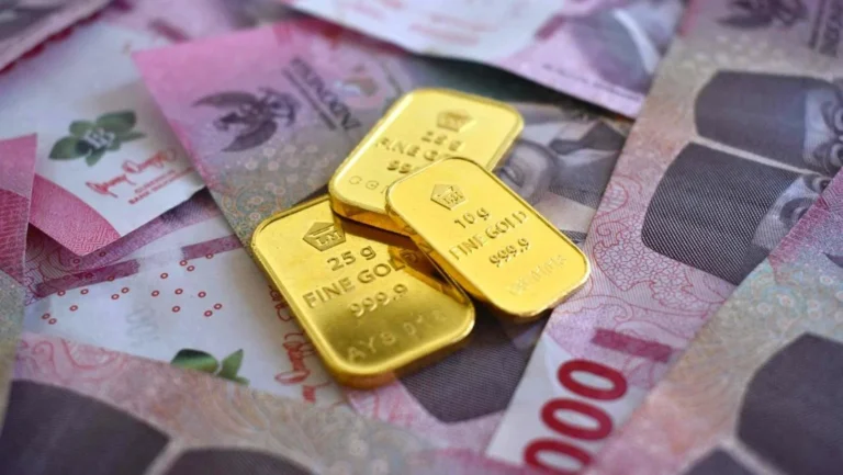 Antam Gold Prices Recede from Recent Peaks, Signaling Market Adjustment Amidst Global Economic Shifts