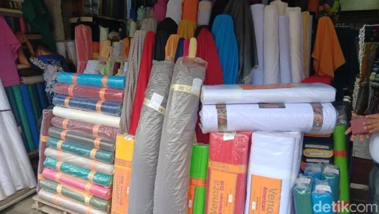 Dulu Rp 40 Juta Kini Rp 1 Juta, Pedagang Pasar Cipadu Terjepit
