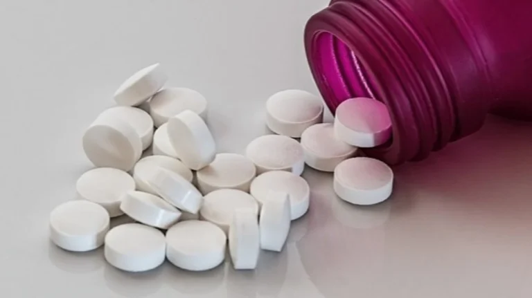 Global Geopolitical Tensions Threaten Indonesia’s Drug Supply and Affordability, Pharmaceutical Industry and Government Seek Solutions
