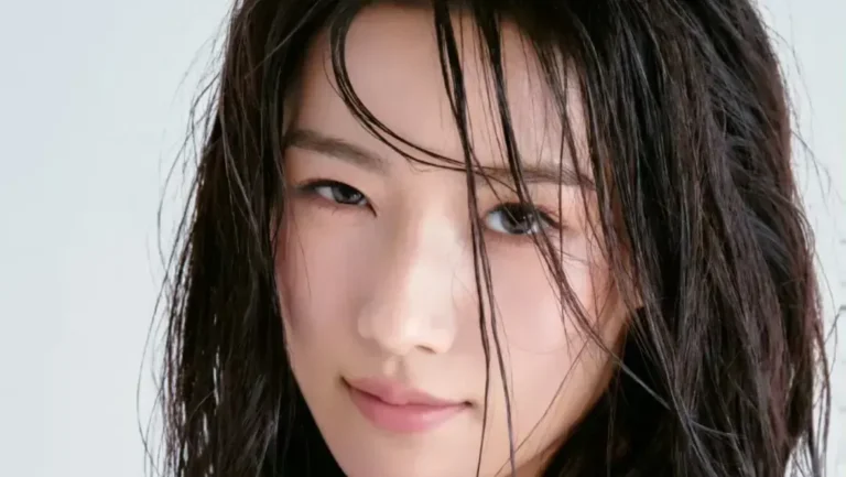 Lu Yu Xiao Captivates with Natural Beauty in Striking New Photoshoot