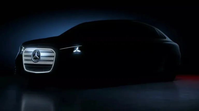 Mercedes-Benz Unveils Futuristic Interior of Upcoming Electric C-Class, Redefining Digital Cockpit Experience