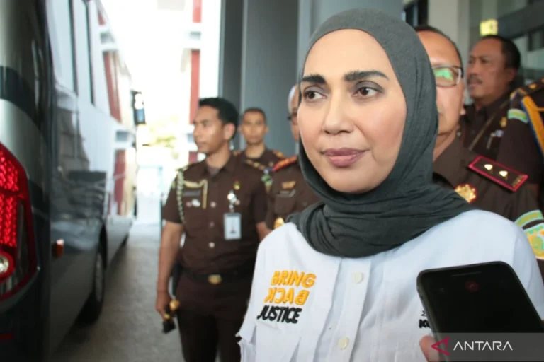 Sari Yuliati Ascends to Key Leadership Roles within Golkar Faction and Party Apparatus, Signifying a Strategic Move in Indonesian Politics