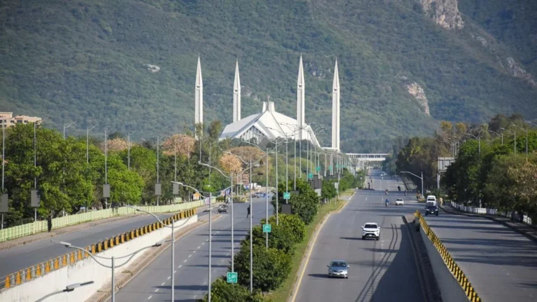 US and Iran Prepare for High Stakes Negotiations in Islamabad as Naval Blockade Intensifies Regional Tensions and Energy Supply Risks