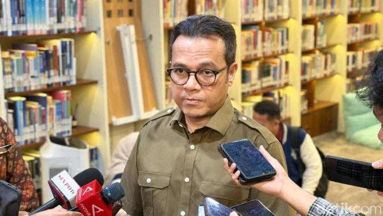 Algoritma Media Sosial Bentuk Baru Penjajahan Digital