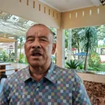 Persib Bandung Manager Umuh Muchtar Addresses Post-Match Disturbances Following PSM Makassar Clash