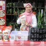 From Palembang’s Culinary Heart to Jakarta’s Bustling Markets: Nyayu Maryati’s Pempek Rafi 81 Success Story
