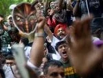 Indian Youth Launch Cockroach Mask Protests Against National Exam Scandals and Rising Unemployment Crisis in New Delhi