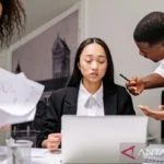 The Perilous Pursuit of Approval: Understanding the "People Pleaser" Phenomenon