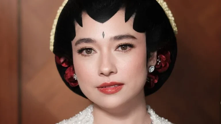 Amanda Rigby and Andre Taulany Tie the Knot in an Elegant Javanese Ceremony in Jakarta