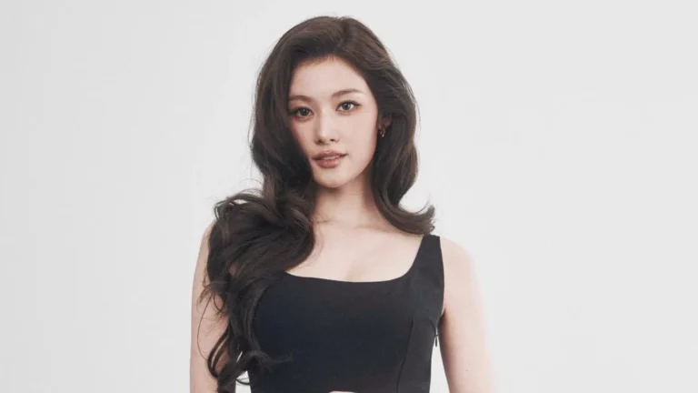 Deretan Bintang Korea Selatan Guncang Milan Fashion Week 2026 Lewat Penampilan Memukau di Peragaan Busana Prada