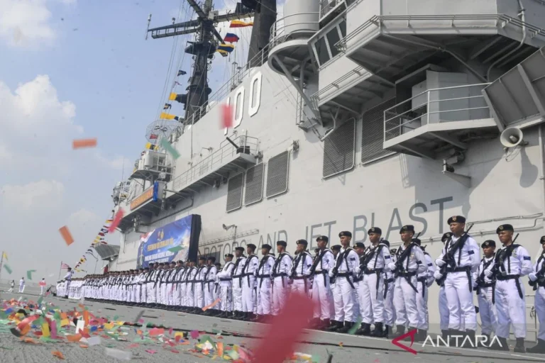 KRI Sriwijaya Arrives in Jakarta Marking a New Era for the Indonesian Navy as the Nation Acquires Its First Aircraft Carrier
