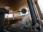 Navigating Post-Workout Recovery: Choosing Between Sauna Sessions and Ice Baths for Optimal Athletic Performance