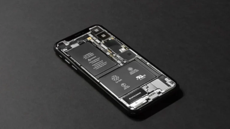 Understanding the Science Behind Lithium-Ion Battery Failures and Smartphone Safety Risks