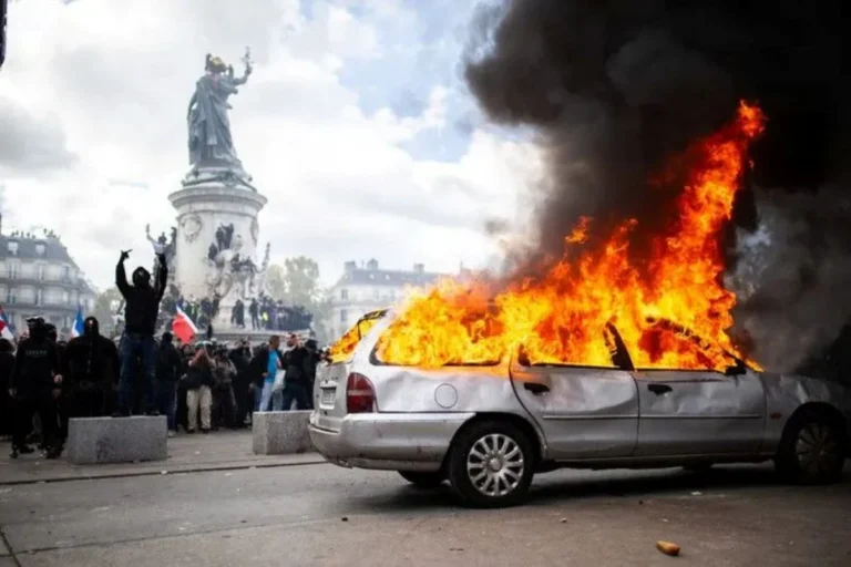 France Plunged Into Widespread Unrest as Protests Against Economic Hardship and Educational Decay Turn Violent