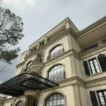 Intip Dapur Mewah di Rumah Tasya Farasya, Ada Kulkas dan Dispenser Canggih!