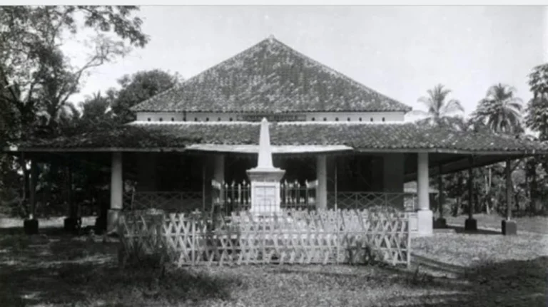 The Untold History of Depok: From a Private Colonial Estate to an Autonomous Republic