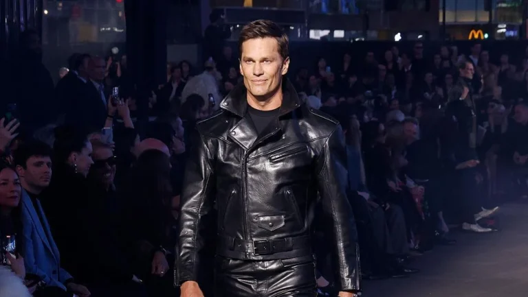 Tom Brady and the Victoria’s Secret Connection: Romance, Rumors, and High-Fashion Rivalries